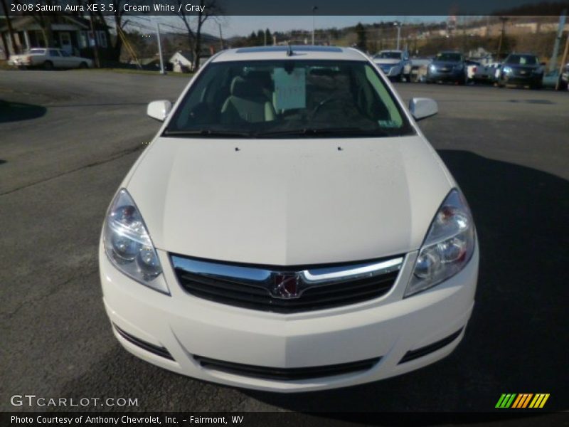 Cream White / Gray 2008 Saturn Aura XE 3.5