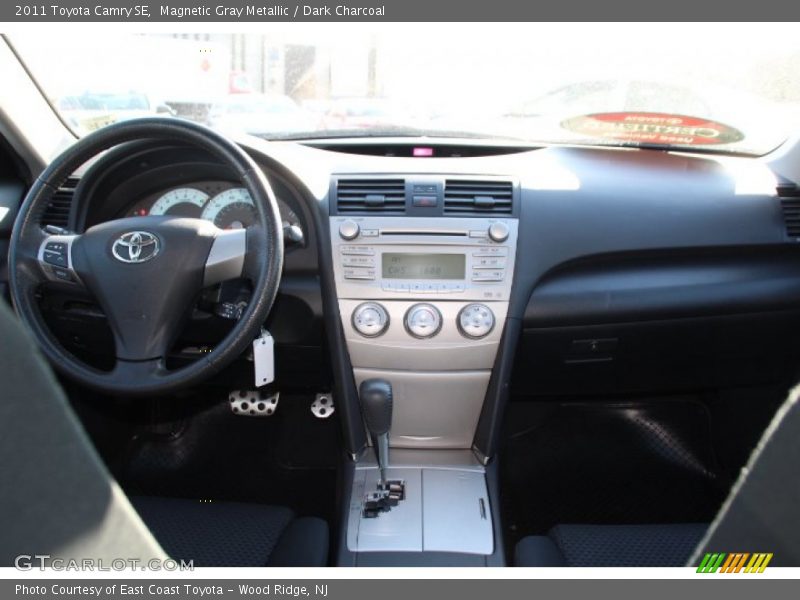 Magnetic Gray Metallic / Dark Charcoal 2011 Toyota Camry SE
