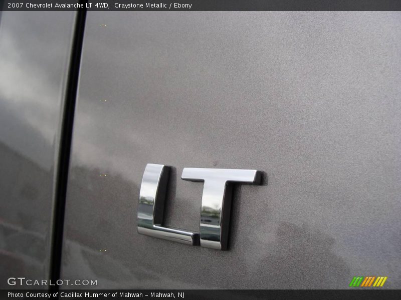 Graystone Metallic / Ebony 2007 Chevrolet Avalanche LT 4WD