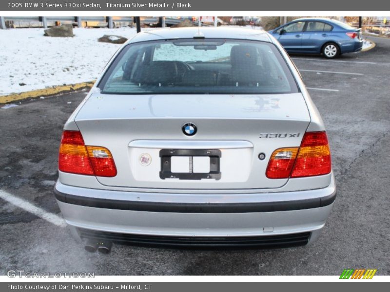Titanium Silver Metallic / Black 2005 BMW 3 Series 330xi Sedan