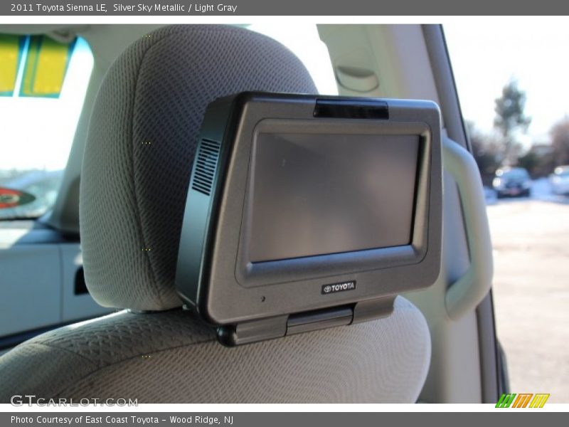 Silver Sky Metallic / Light Gray 2011 Toyota Sienna LE