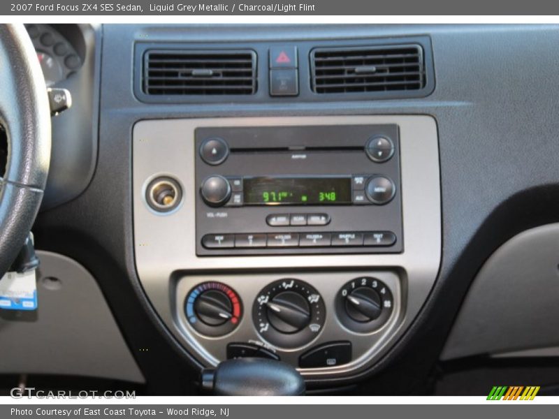 Liquid Grey Metallic / Charcoal/Light Flint 2007 Ford Focus ZX4 SES Sedan