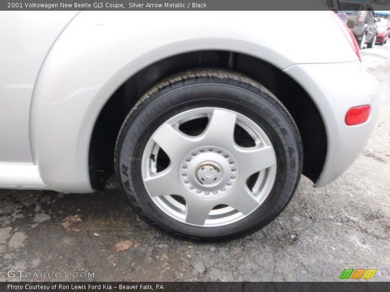 Silver Arrow Metallic / Black 2001 Volkswagen New Beetle GLS Coupe