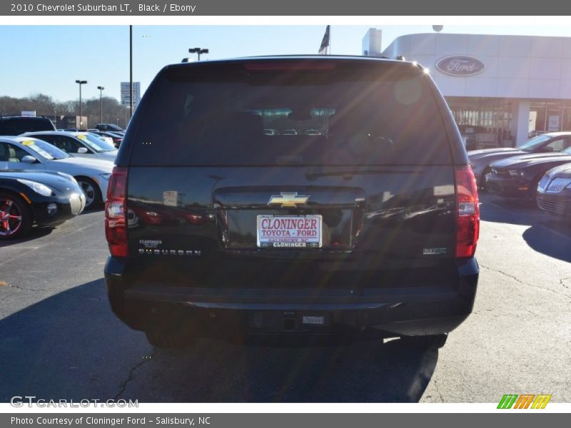 Black / Ebony 2010 Chevrolet Suburban LT