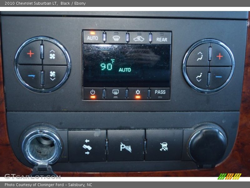 Black / Ebony 2010 Chevrolet Suburban LT