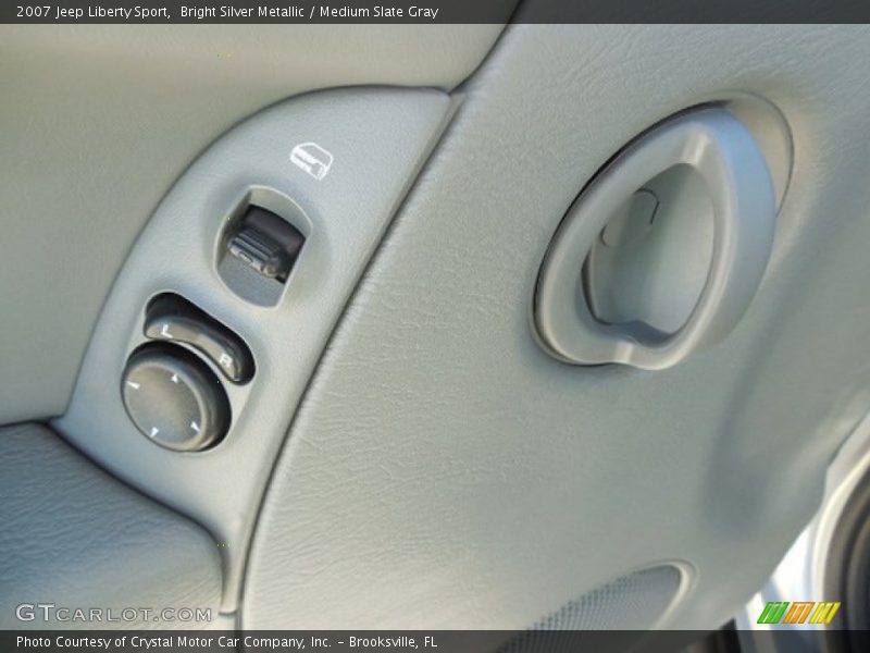 Bright Silver Metallic / Medium Slate Gray 2007 Jeep Liberty Sport
