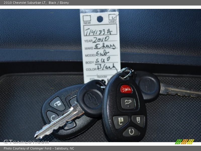 Black / Ebony 2010 Chevrolet Suburban LT