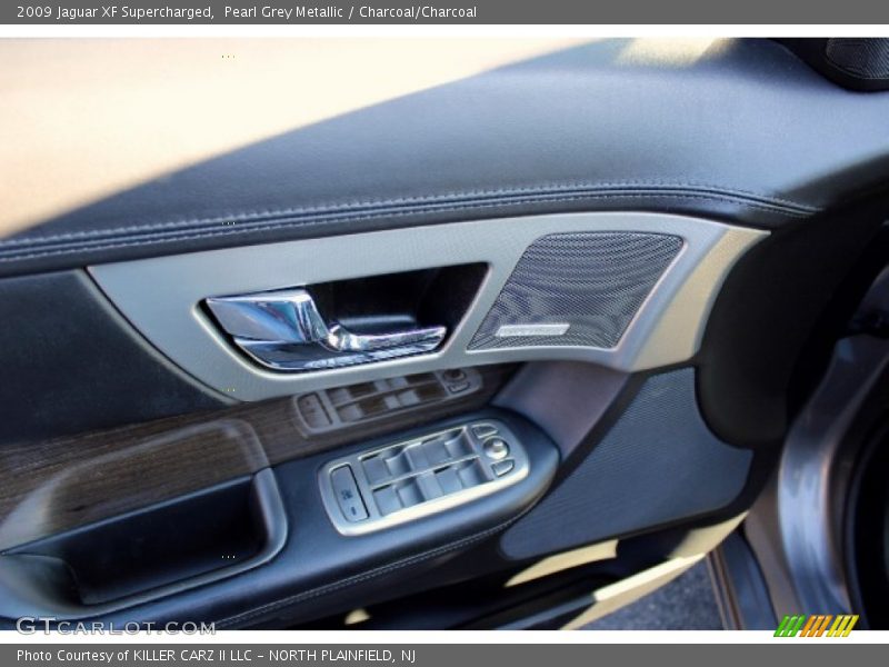 Pearl Grey Metallic / Charcoal/Charcoal 2009 Jaguar XF Supercharged