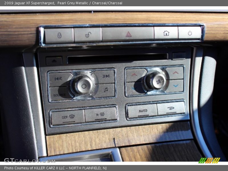 Pearl Grey Metallic / Charcoal/Charcoal 2009 Jaguar XF Supercharged