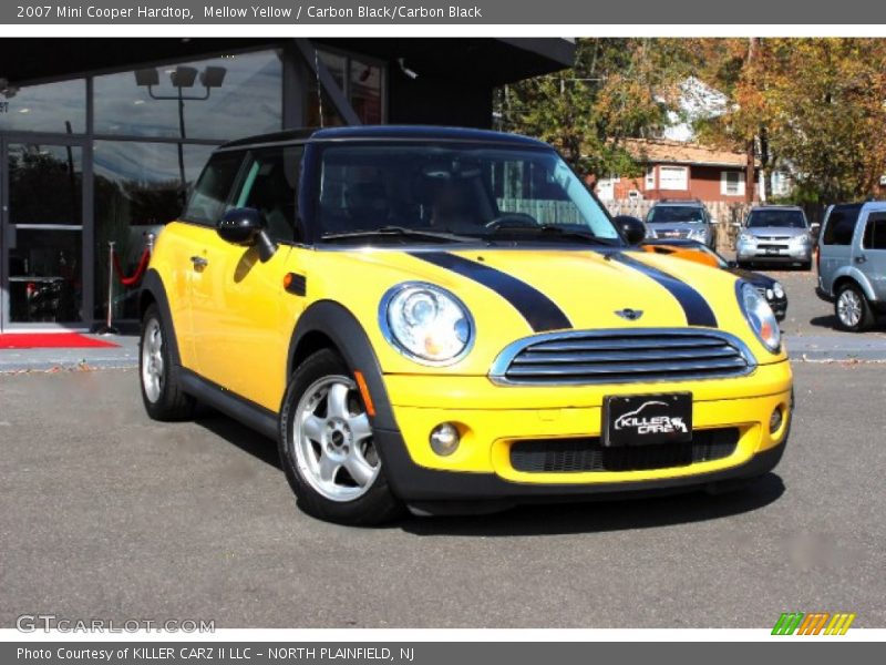 Mellow Yellow / Carbon Black/Carbon Black 2007 Mini Cooper Hardtop