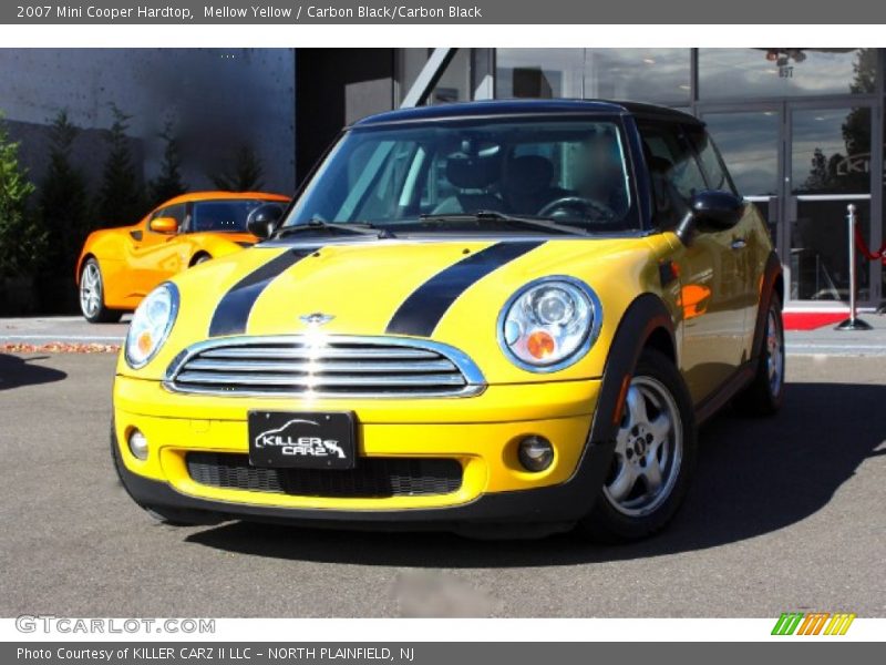 Mellow Yellow / Carbon Black/Carbon Black 2007 Mini Cooper Hardtop
