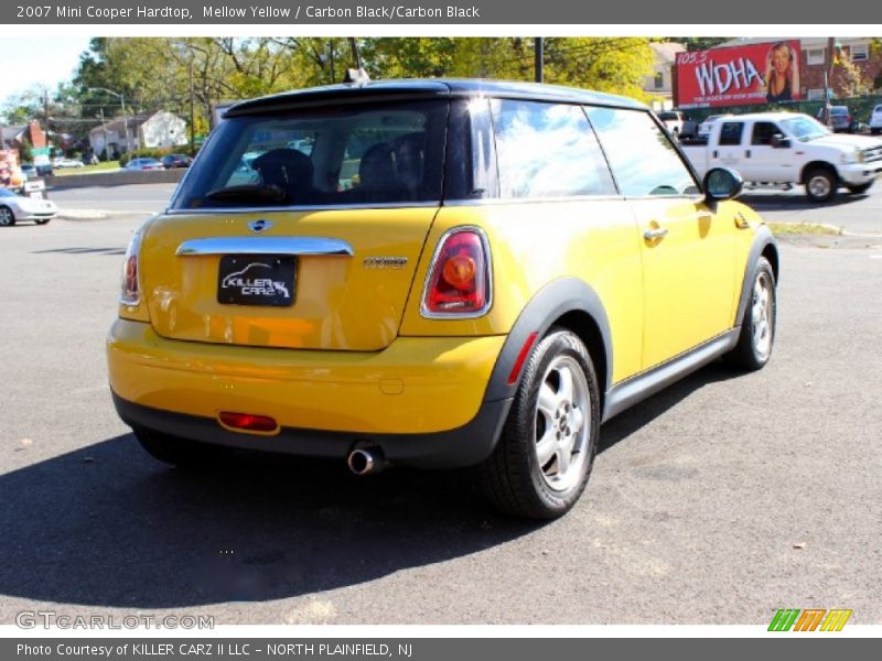 Mellow Yellow / Carbon Black/Carbon Black 2007 Mini Cooper Hardtop