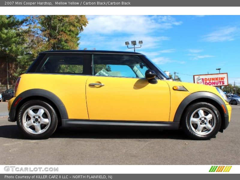 Mellow Yellow / Carbon Black/Carbon Black 2007 Mini Cooper Hardtop