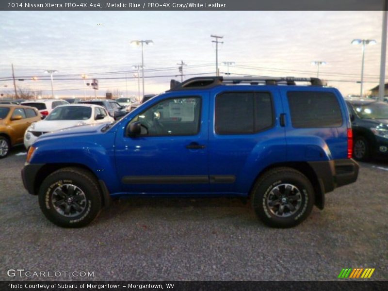 Metallic Blue / PRO-4X Gray/White Leather 2014 Nissan Xterra PRO-4X 4x4