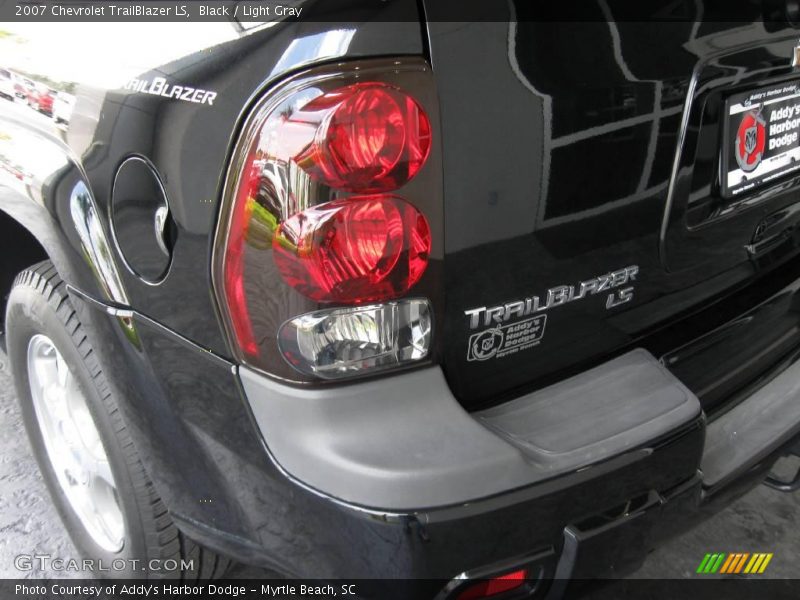 Black / Light Gray 2007 Chevrolet TrailBlazer LS
