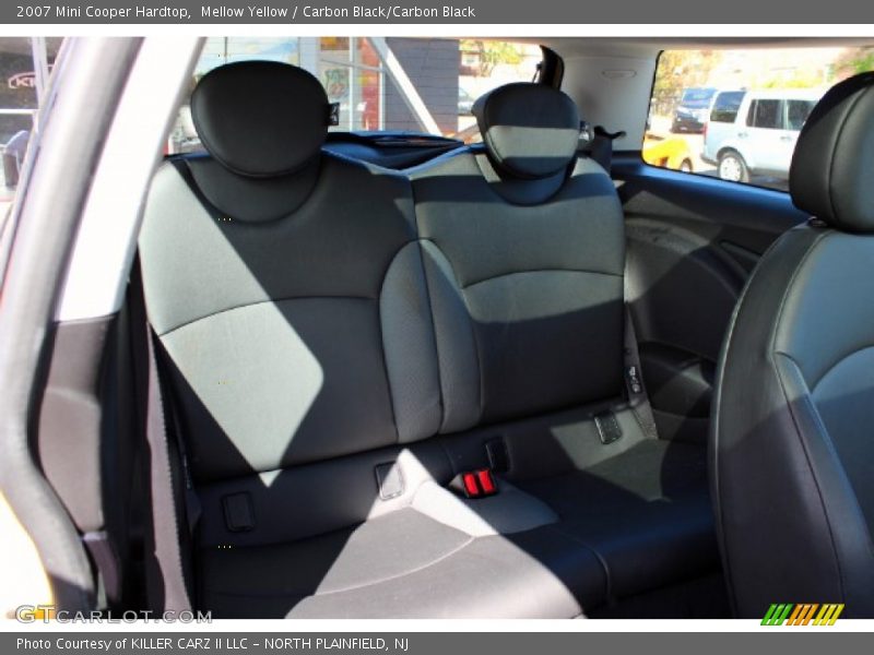 Mellow Yellow / Carbon Black/Carbon Black 2007 Mini Cooper Hardtop