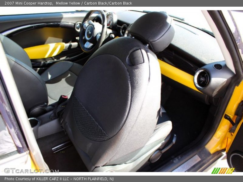 Mellow Yellow / Carbon Black/Carbon Black 2007 Mini Cooper Hardtop