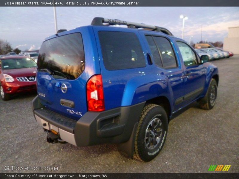  2014 Xterra PRO-4X 4x4 Metallic Blue