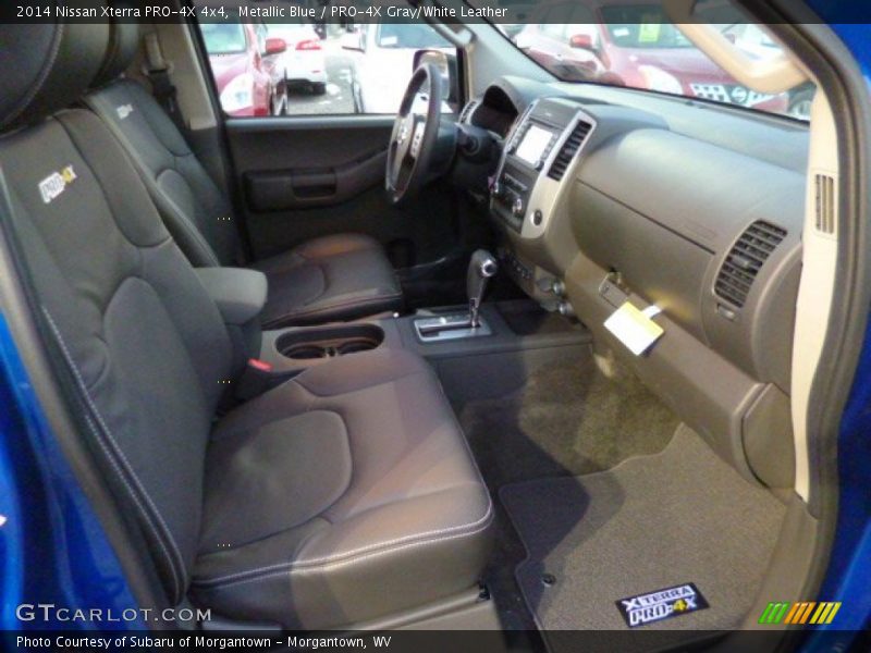 Front Seat of 2014 Xterra PRO-4X 4x4