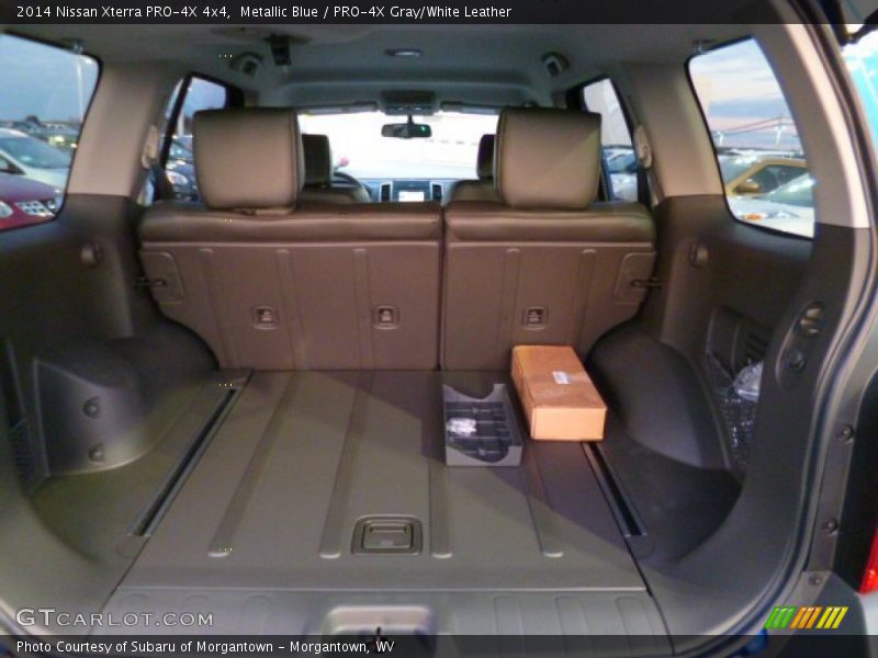  2014 Xterra PRO-4X 4x4 Trunk