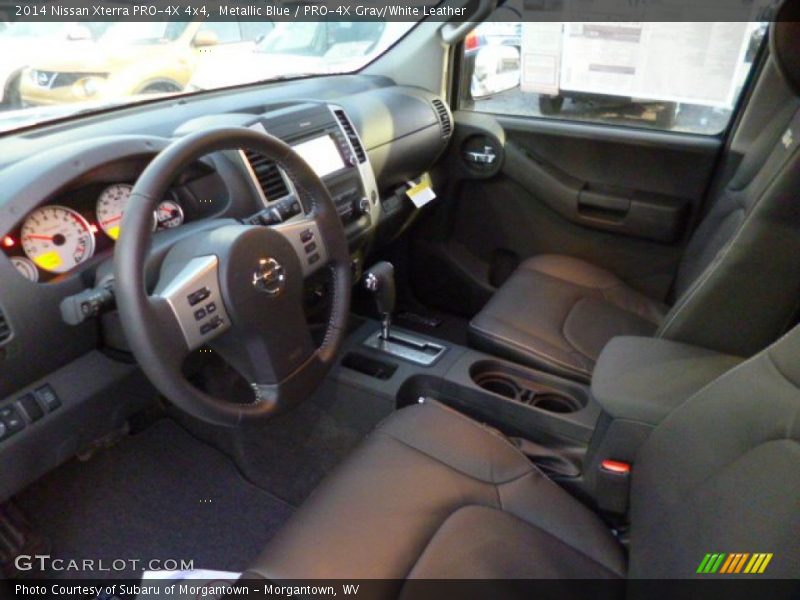 Metallic Blue / PRO-4X Gray/White Leather 2014 Nissan Xterra PRO-4X 4x4