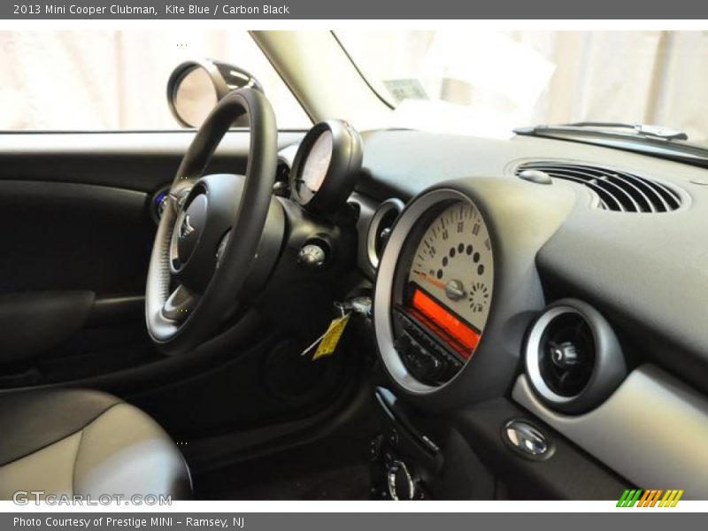 Kite Blue / Carbon Black 2013 Mini Cooper Clubman