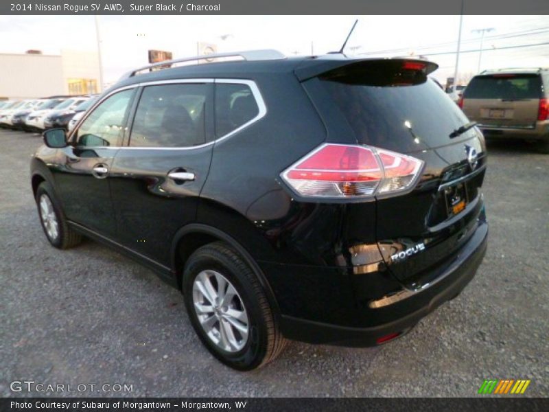Super Black / Charcoal 2014 Nissan Rogue SV AWD
