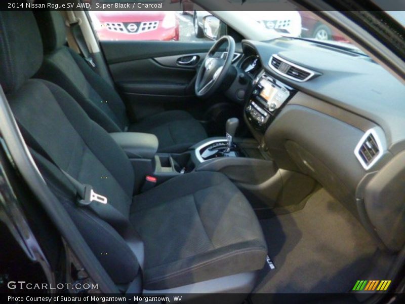 Super Black / Charcoal 2014 Nissan Rogue SV AWD