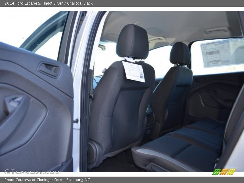 Ingot Silver / Charcoal Black 2014 Ford Escape S