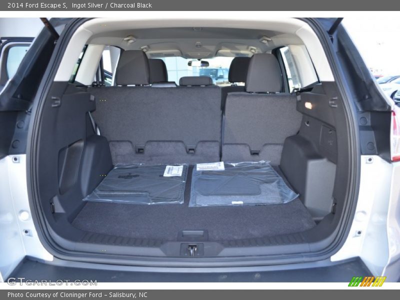 Ingot Silver / Charcoal Black 2014 Ford Escape S