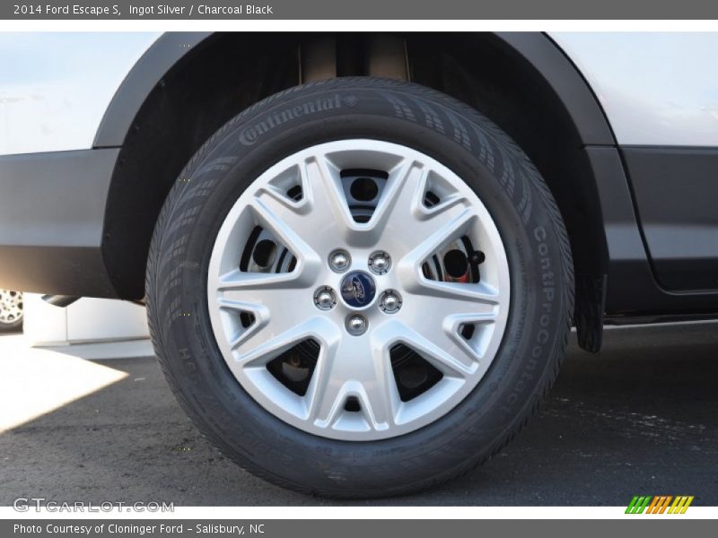 Ingot Silver / Charcoal Black 2014 Ford Escape S