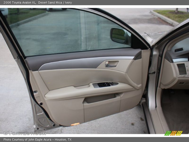 Desert Sand Mica / Ivory 2006 Toyota Avalon XL