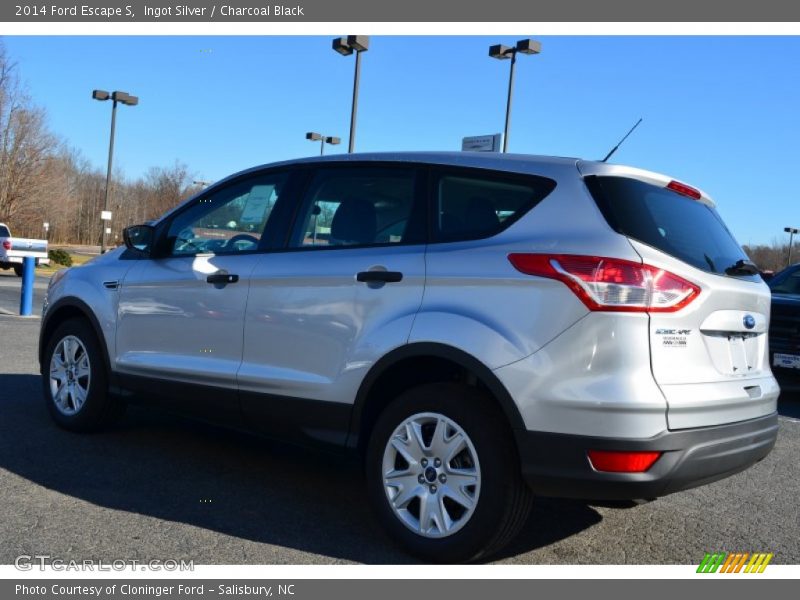 Ingot Silver / Charcoal Black 2014 Ford Escape S