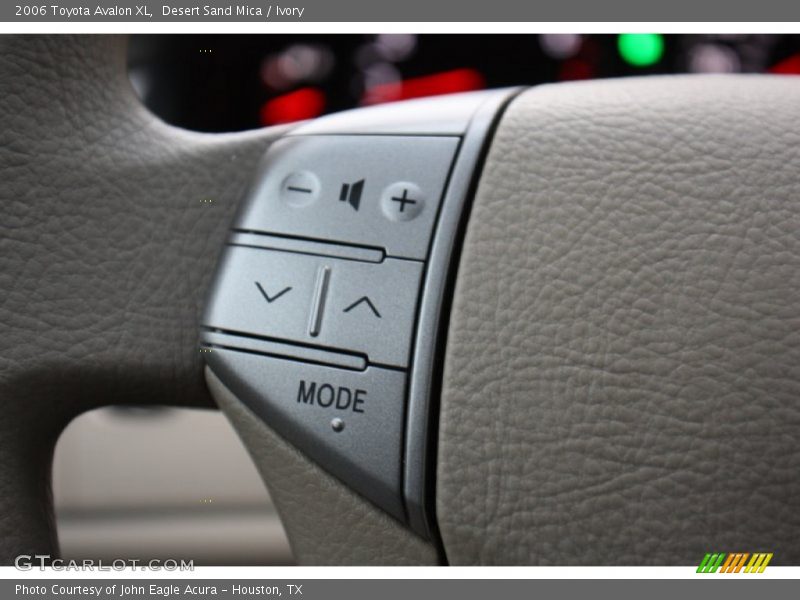 Desert Sand Mica / Ivory 2006 Toyota Avalon XL
