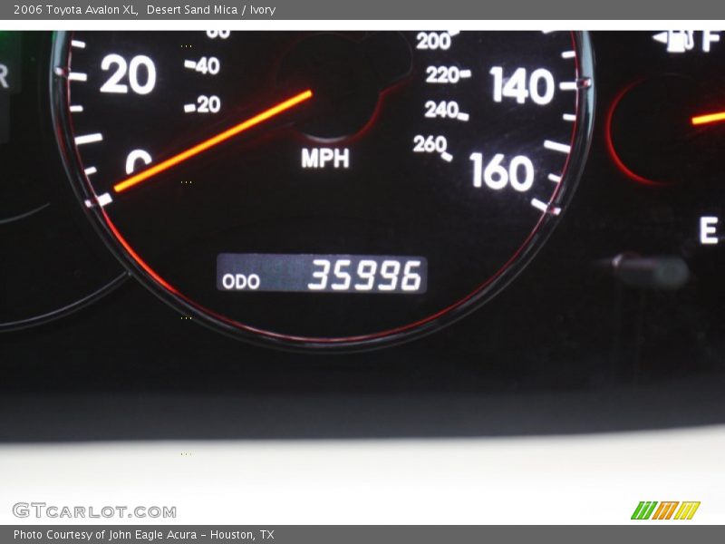 Desert Sand Mica / Ivory 2006 Toyota Avalon XL