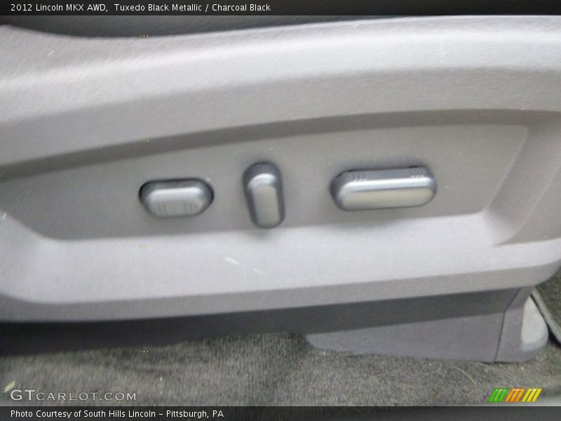 Tuxedo Black Metallic / Charcoal Black 2012 Lincoln MKX AWD