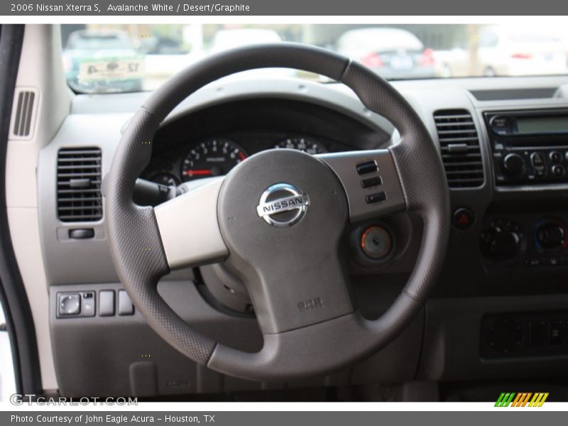 Avalanche White / Desert/Graphite 2006 Nissan Xterra S
