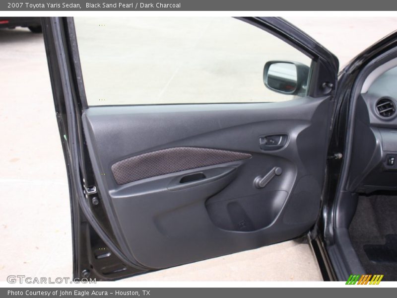 Black Sand Pearl / Dark Charcoal 2007 Toyota Yaris Sedan