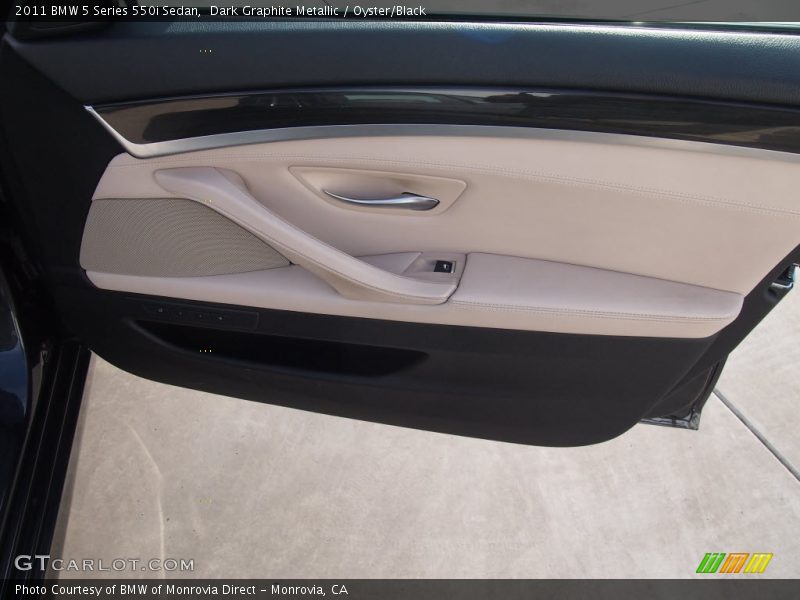 Dark Graphite Metallic / Oyster/Black 2011 BMW 5 Series 550i Sedan