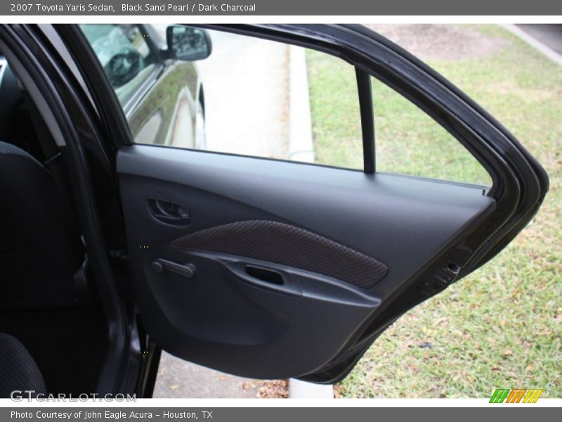 Black Sand Pearl / Dark Charcoal 2007 Toyota Yaris Sedan