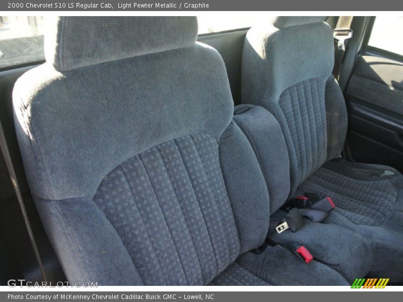 Light Pewter Metallic / Graphite 2000 Chevrolet S10 LS Regular Cab