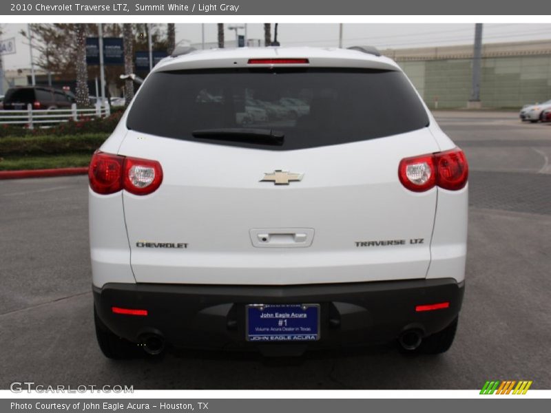 Summit White / Light Gray 2010 Chevrolet Traverse LTZ