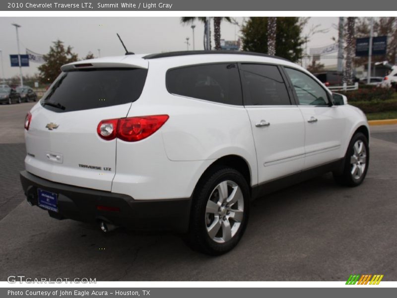 Summit White / Light Gray 2010 Chevrolet Traverse LTZ