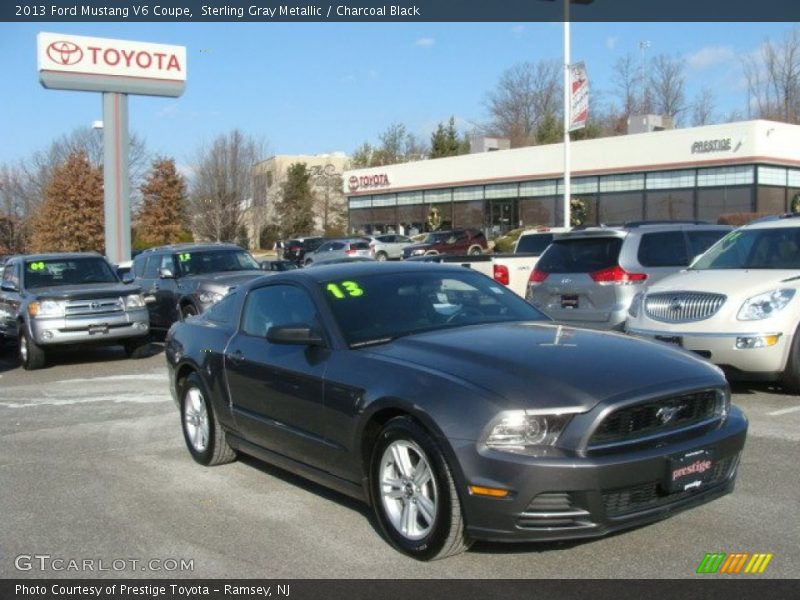 Sterling Gray Metallic / Charcoal Black 2013 Ford Mustang V6 Coupe