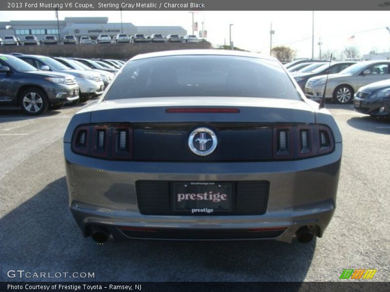 Sterling Gray Metallic / Charcoal Black 2013 Ford Mustang V6 Coupe