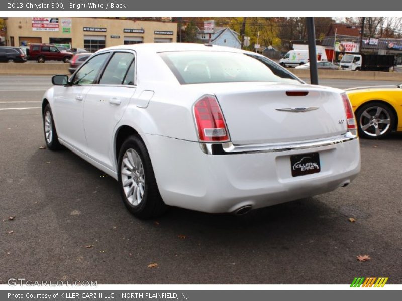 Bright White / Black 2013 Chrysler 300