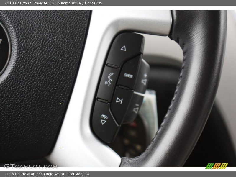 Summit White / Light Gray 2010 Chevrolet Traverse LTZ