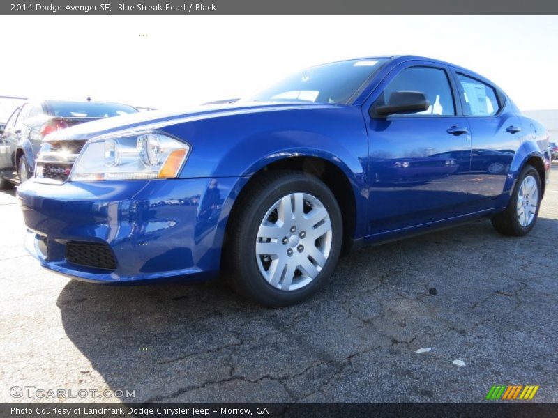 Blue Streak Pearl / Black 2014 Dodge Avenger SE