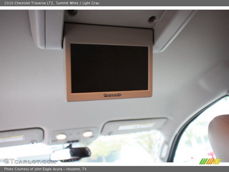 Summit White / Light Gray 2010 Chevrolet Traverse LTZ