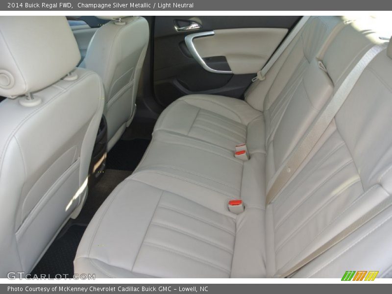 Champagne Silver Metallic / Light Neutral 2014 Buick Regal FWD